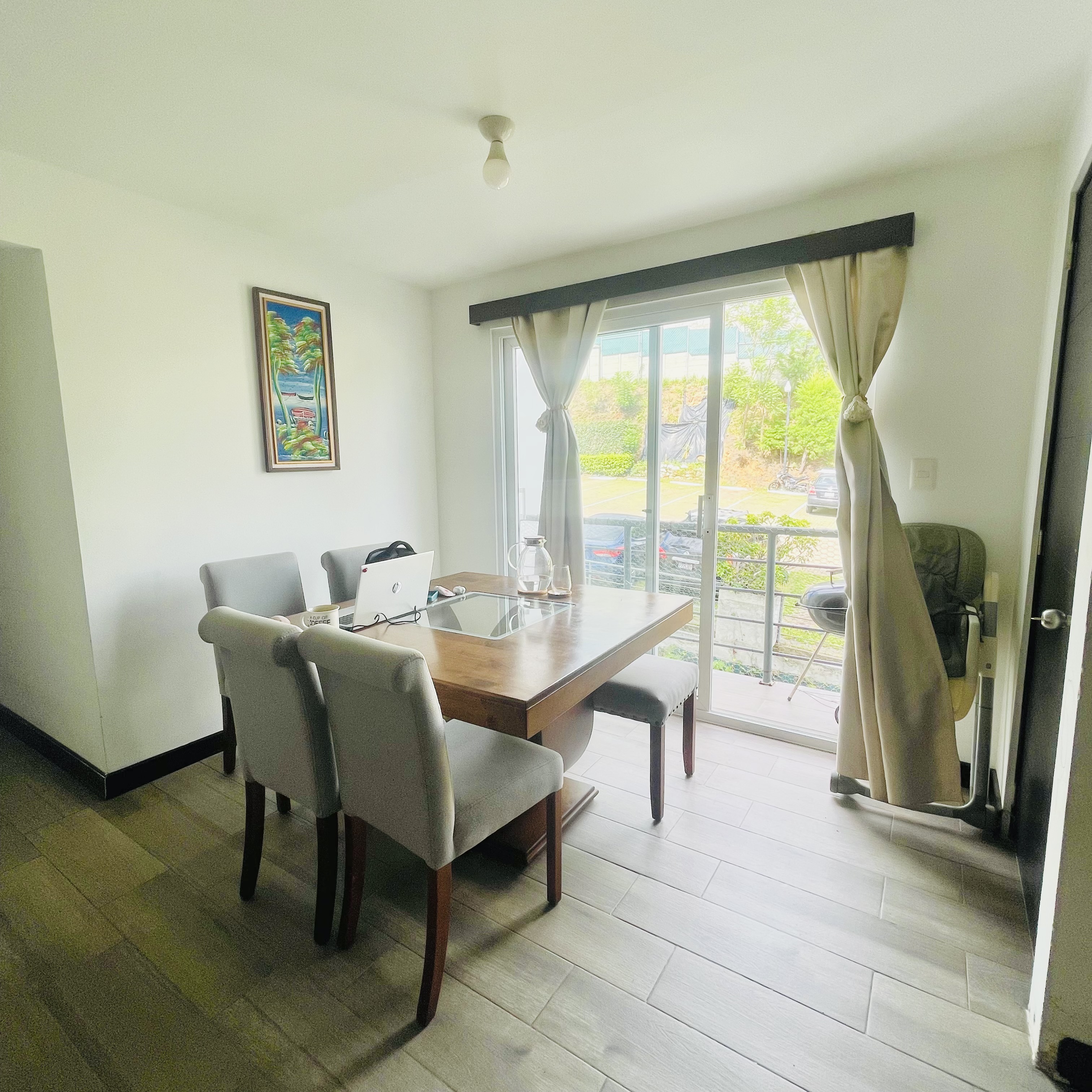 Apartamento en venta en Villas Granada 2 zona 10 de Sta. Catarina Pinula - foto 4